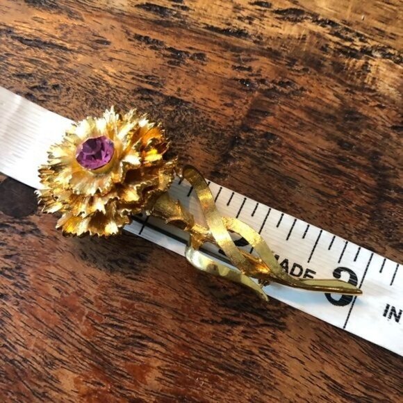 Vintage Gold Carnation Brooch  Pink Jewel - Picture 5 of 7